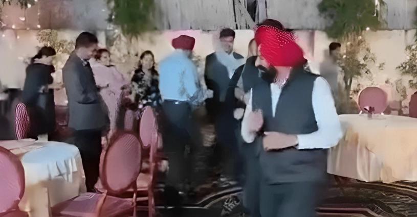 Punjab, Mandeep Singh Sidhu, Mandeep Singh Sidhu Farewell Party, Mandeep Singh Sidhu Ludhiana Commissioner farewell party, Mandeep Singh Sidhu Dance, Mandeep Singh Sidhu Dance Video, Punjab IPS Mandeep Singh Sidhu Dance- True Scoop