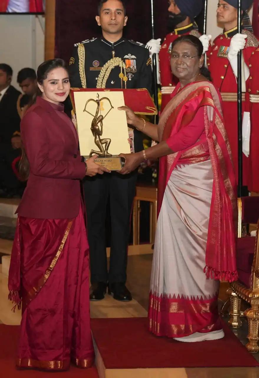 resident of India Arjuna Award Nasreen Shaikh Honour, LPU Student Receives Arjuna Award, Nasreen Shaikh Arjuna Award Recognition, President of India Honours LPU Student, Arjuna Award for LPU Student Nasreen Shaikh, Nasreen Shaikh Sporting Excellence Award, President Recognizes LPU Student Achievement, Arjuna Award Winner Nasreen Shaikh, Honour for LPU Student in Sports, President Awards Nasreen Shaikh Arjuna, LPU Student's Arjuna Award Celebration, Nasreen Shaikh Excellence in Sports, President's Recognition for Arjuna Awardee, Nasreen Shaikh Athletic Achievements Honoured- True Scoop