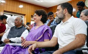 India, Trending | Priyanka Gandhi owns assets worth Rs 12 crore, Robert Vadra worth Rs 66 crore- True Scoop