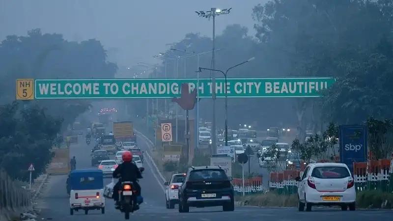 Punjab, Chandigarh AQI, Chandigarh AQI Today, Chandigarh AQI Very Poor Category, Chandigarh AQI November 12, Why Chandigarh AQI Very Poor, Chandigarh AQI Very Poor Reason- True Scoop