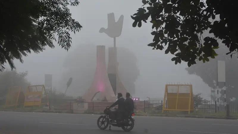 Punjab, Chandigarh Air Quality, Chandigarh AQI, Chandigarh AQI 500, Chandigarh AQI 500 Schools Closed, Chandigarh School AQI, Chandigarh School Closure- True Scoop