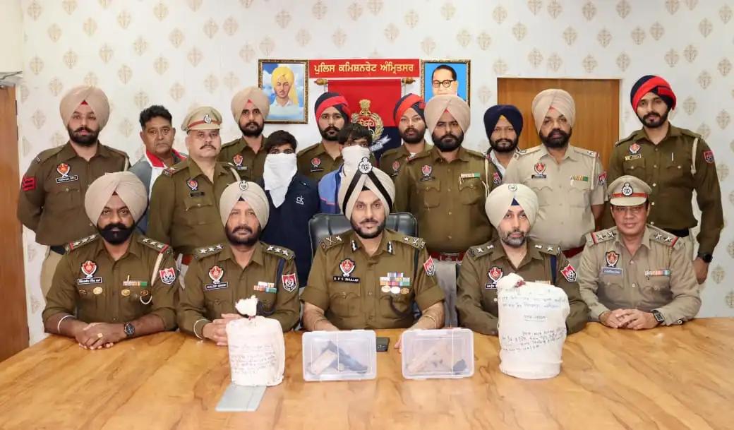 Punjab, Trending, Amritsar Commissionerate Police, Punjab police, Punjab police bust smuggling cartel, Punjab smuggling cartel, Punjab News- True Scoop