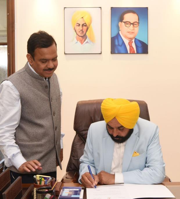 Punjab Chief Minister Bhagwant Man, AAP, Aam Aadmi Party, Arwind Kejriwal, New CM of Pujab, Punjab News, Punjab News Today, Latest Punjab News, Top Punjab News, Punjab News Live, Punjab News Update- True Scoop