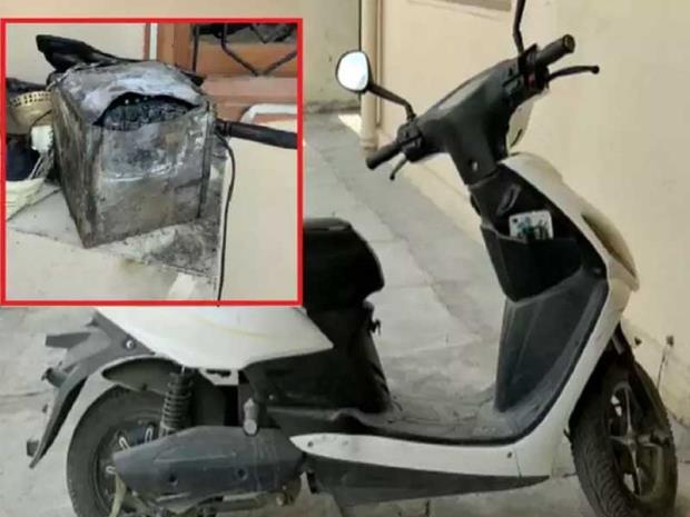 Electric scooter battery explodes, Telangana, Man Dies Scooter, Telangana Blast Scooter, Electric Scotter Blast, 80-year-old Man Telangana- True Scoop