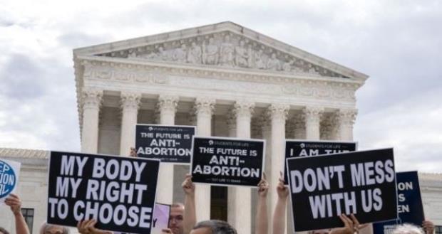 Roe vs Wade verdict, US Supreme Court, abortion rights in USA, banned abortion laws, protest in USA, abortion legal, abortion law in India, World News- True Scoop