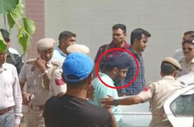 Haryana Police handed over Bagga, Delhi police detained Bagga, Punjab Police arrested Bagga, Punjab Cyber Cell, Mohali Kurukshetra, Delhi Chief Minister Arvind Kejriwal, BJP leader Tajinder Bagga, India News- True Scoop