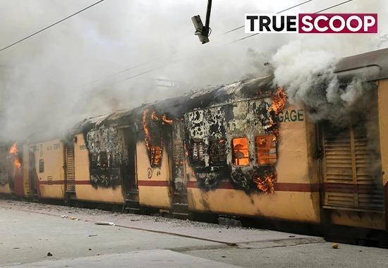 Agnipath Protest, Trains Cancelled, 700 trains Cancelled Today, Cancelled Train list, Agnipath Protest Train Cancel, List of Cancelled train today, Cancelled train 20th June Today, Bharat Bandh 20th June- True Scoop