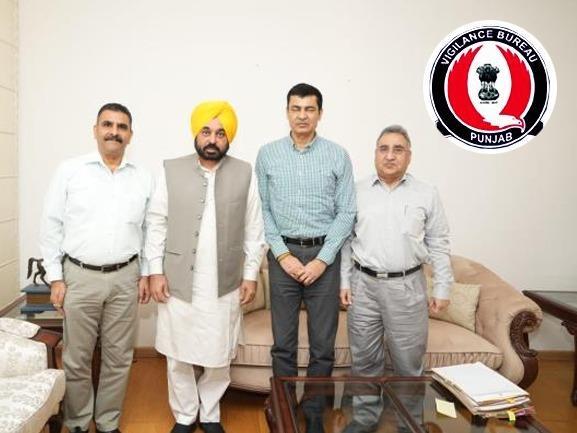 VK Janjua, CM Mann, Vigilance Chief, Varinder Sharma, Vigilance Bureau, Vigilance Bureau corruption crackdown, Punjab News, Punjab News Today, Latest Punjab News, Top Punjab News, Punjab News Live, Punjab News Update- True Scoop