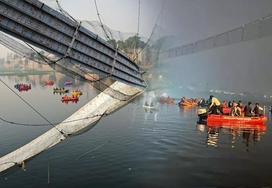 Morbi Bridge, Morbi Bridge Collapse Reason, Reason Morbi Bridge Collapse, How Morbi Bridge Collapsed, Why Morbi Bridge Collapse, All About Morbi Bridge, India News, India News Today, India News Live, India Live Updates- True Scoop