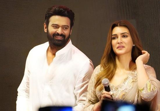 Hollywood News Today, Latest Hollywood News, Top Hollywood News, Hollywood Updates,Entertainment News, Entertainment News Today, Latest Entertainment News, Top Bollywood News, Top Celebrity News, Prabhas, Kriti Sanon, Kriti Sanon and Prabhas, Bhediya, Varun Dhawan, Kriti Sanon Dating Prabhas, Rumors of Kriti Sanon Dating Prabhas, Prabhas and Kriti Sanon Dating Rumors, Kriti Sanon Response on Dating rumors with Prabhas, Kriti Sanon Response on Dating Prabhas- True Scoop