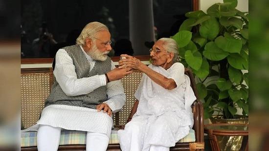 PM Modi, PM Modi mother, PM Modi mother age, Heeraben Modi, PM Modi mother passes away, Heeraben Modi death, who was heeraben modi, Heeraben modi funeral, India News, India News Today, India News Live, India Live Updates- True Scoop