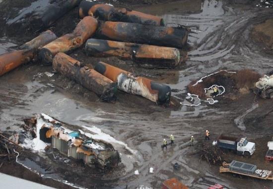 Ohio train derailment, Ohio toxic train derailment, Ohio train derailment Chemical, Ohio train derailment Chemical name, World News, World News Today,Top World News, World News Headlines,World Breaking News,International News,Latest World News, Politics News- True Scoop