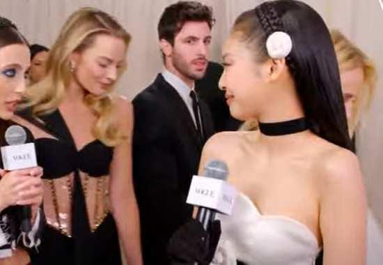 BLACKPINK, BLACKPINK Jennie, BLACKPINK Jennie Met Gala 2023 Red Carpet, Met Gala 2023 BLACKPINK Jennie Jennie Met Gala 2023 Margot Robbie, Margot Robbie Met Gala 2023 Blackpink Jennie, Hollywood News Today, Latest Hollywood News, Top Hollywood News, Hollywood Updates,Entertainment News, Entertainment News Today, Latest Entertainment News, Top Bollywood News, Top Celebrity News,Hollywood News Today, Latest Hollywood News, Top Hollywood News, Hollywood Updates- True Scoop